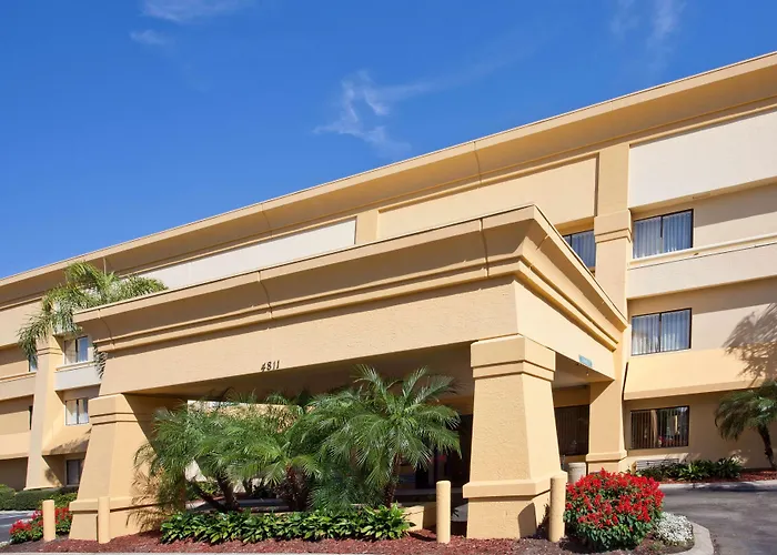 La Quinta By Wyndham Tampa Fairgrounds - Casino