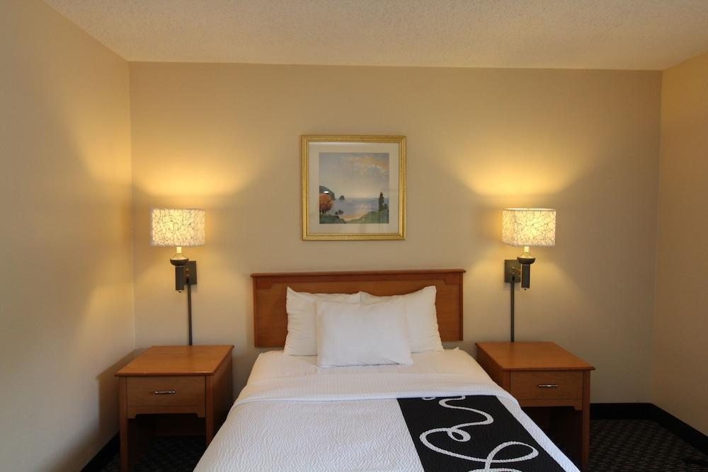 La Quinta By Wyndham Tampa Fairgrounds - Casino 3*
