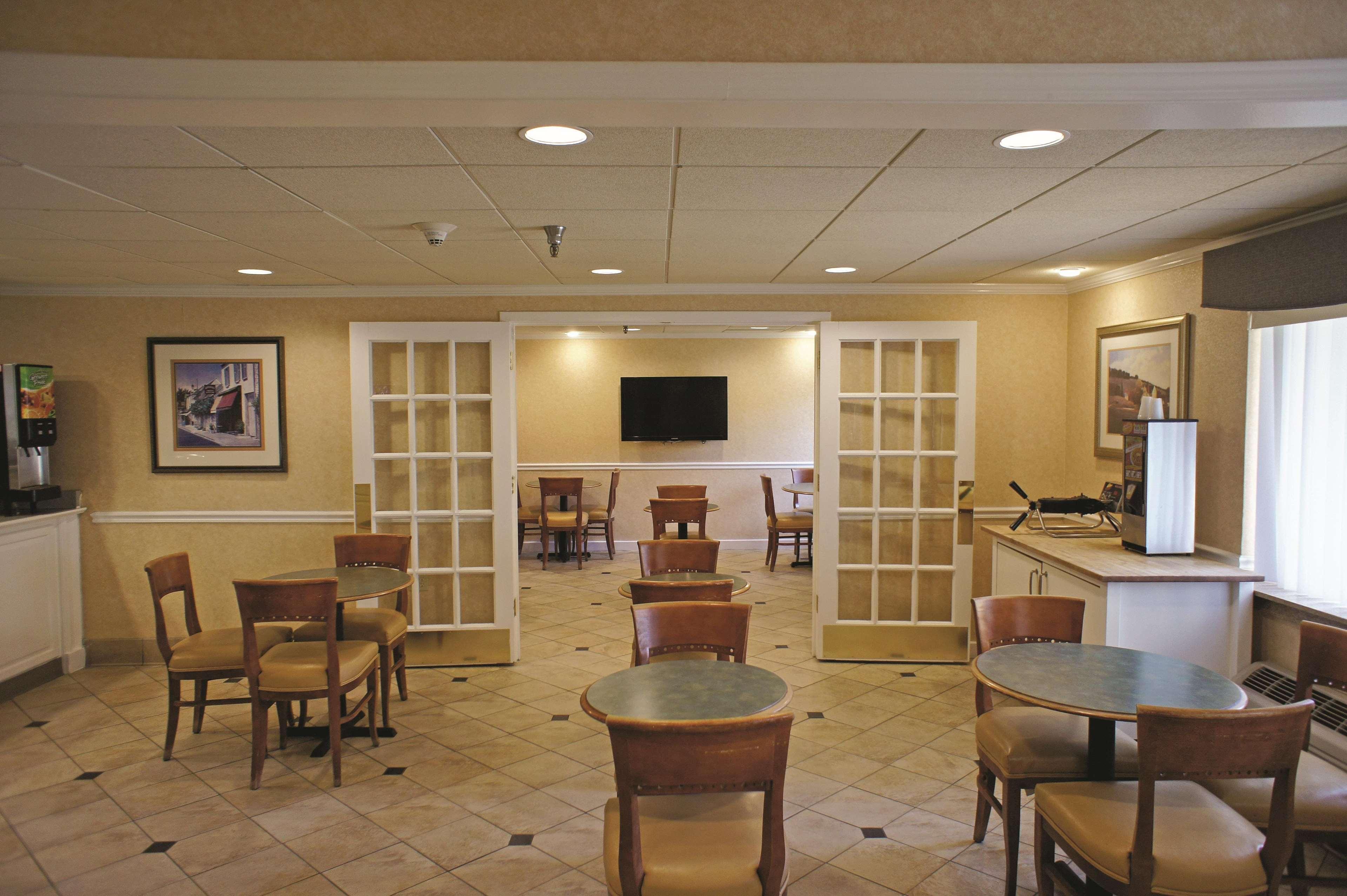 La Quinta By Wyndham Tampa Fairgrounds - Casino Mango