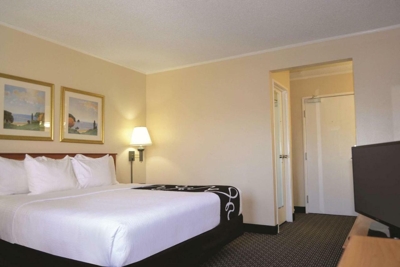 La Quinta By Wyndham Fairgrounds - Casino 3*