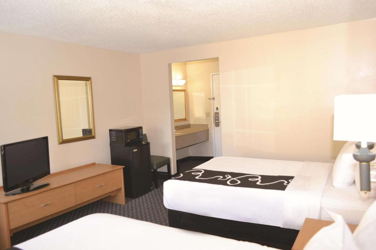Hotel La Quinta By Wyndham Tampa Fairgrounds - Casino 3*